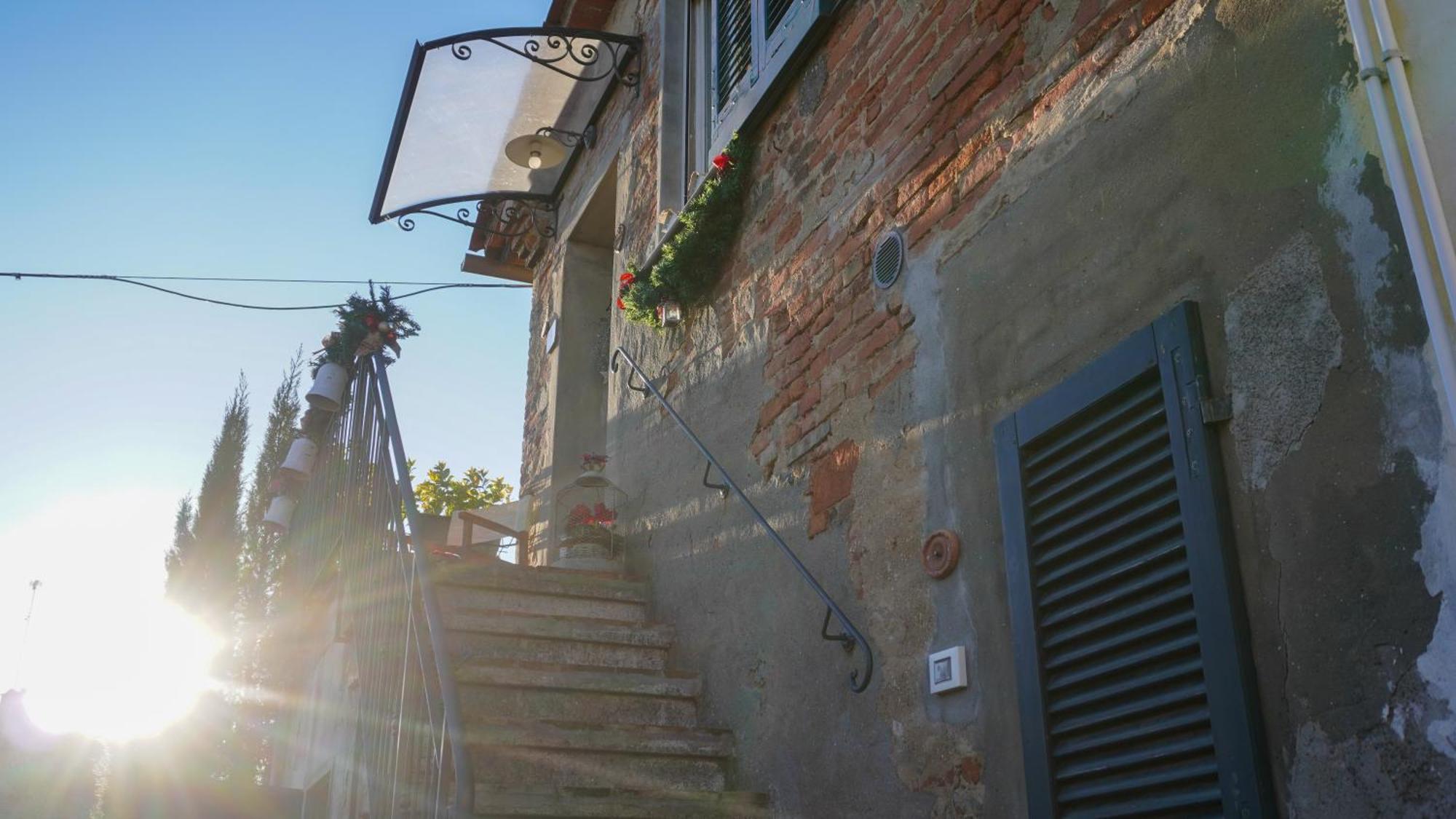 Appartamenti La Rocca Palaia Zewnętrze zdjęcie